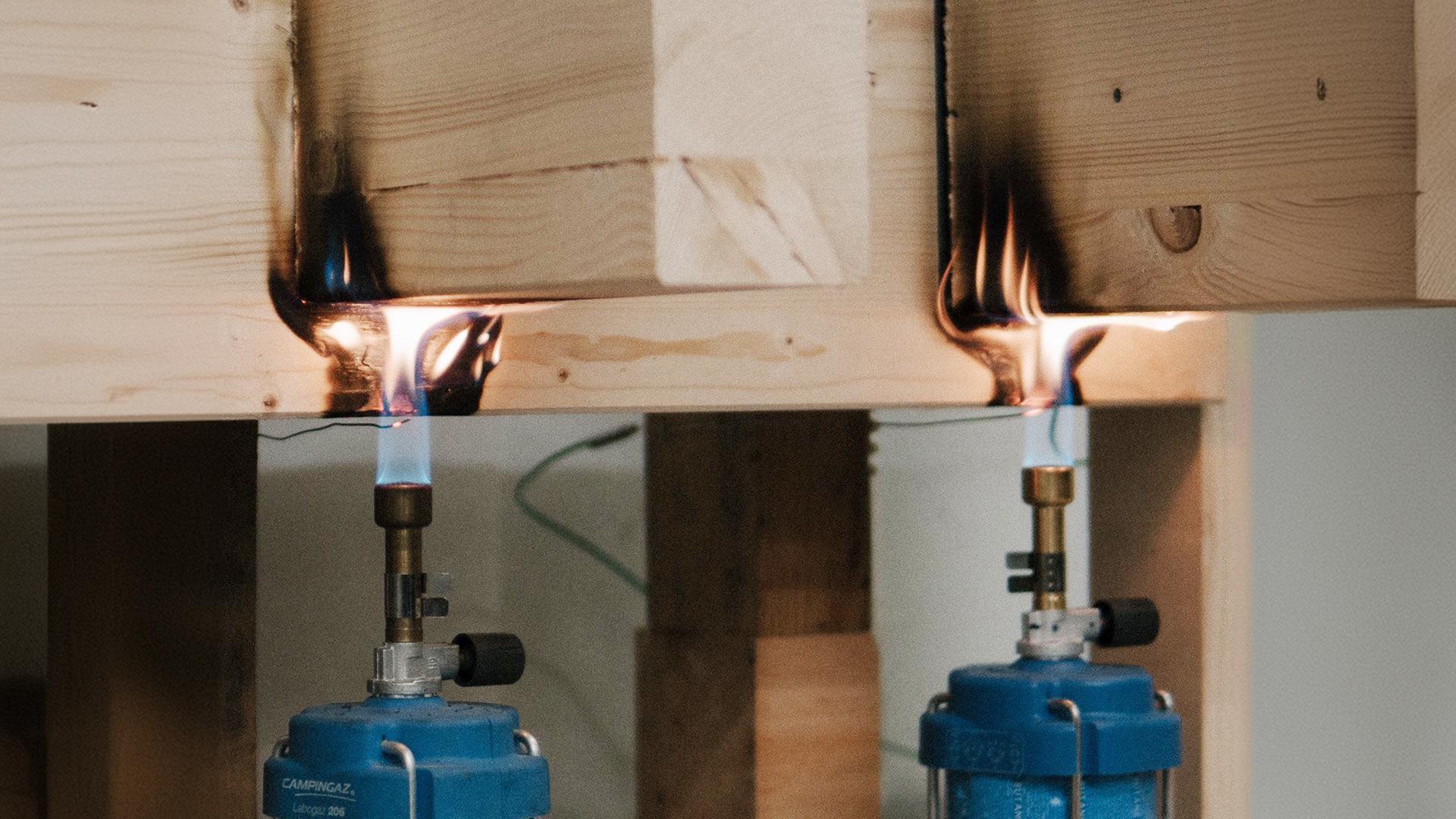 Thermocouple positions in the connections 