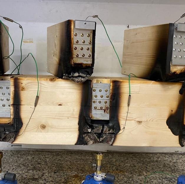 Impact of tolerances on the fire behaviour of timber 