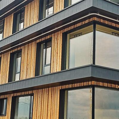 H-RAIL is a track system designed for working at height and facade maintenance 