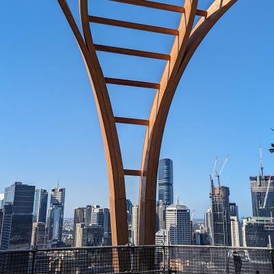 Pergola con travi di legno lamellari