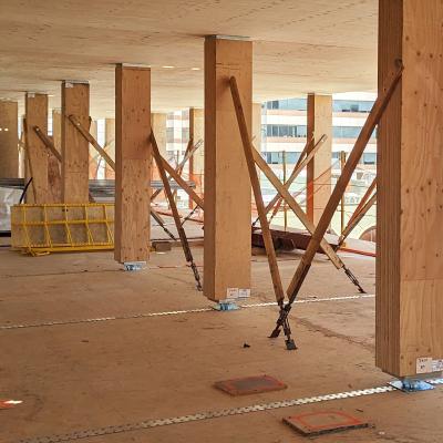Sistema costruttivo post-and-slab in pannelli in legno microlamellare