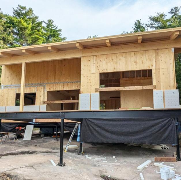 Isolamento acustico per edifici prefabbricati in X-LAM