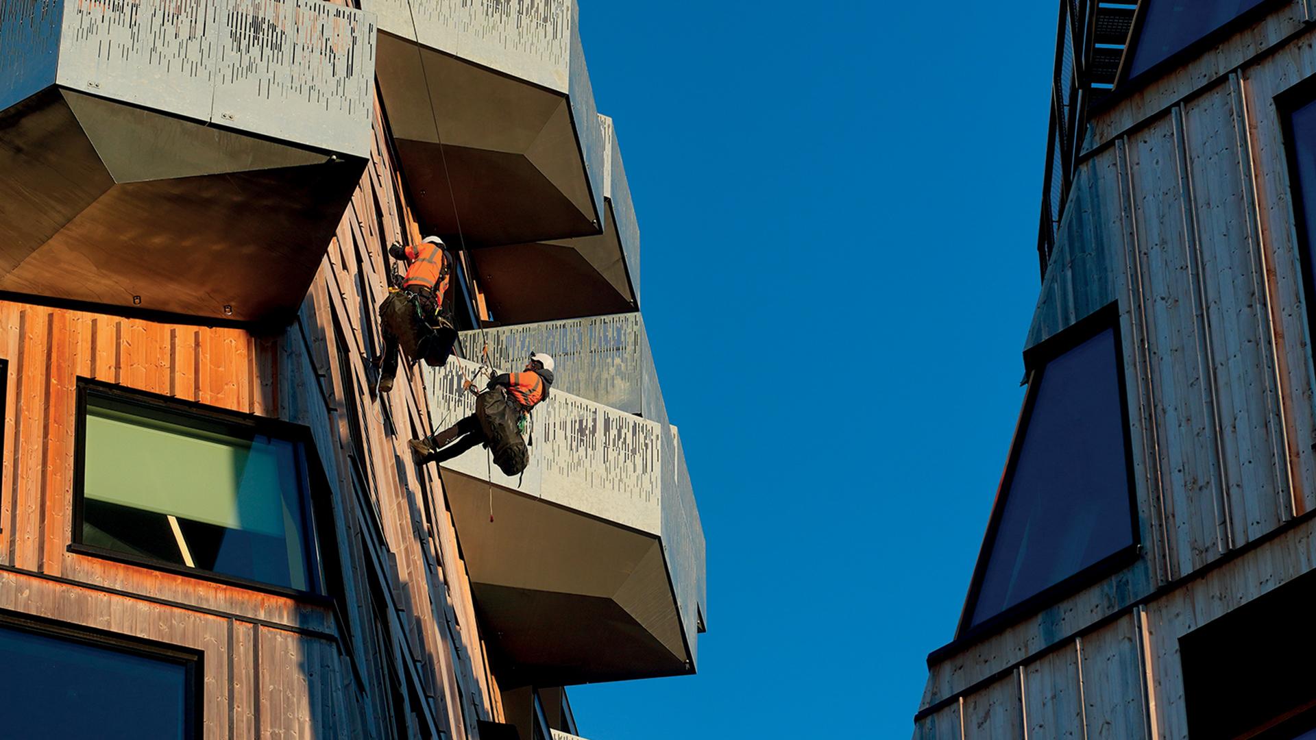 Rope access and façade safety: how to design efficient and compliant fall protection systems