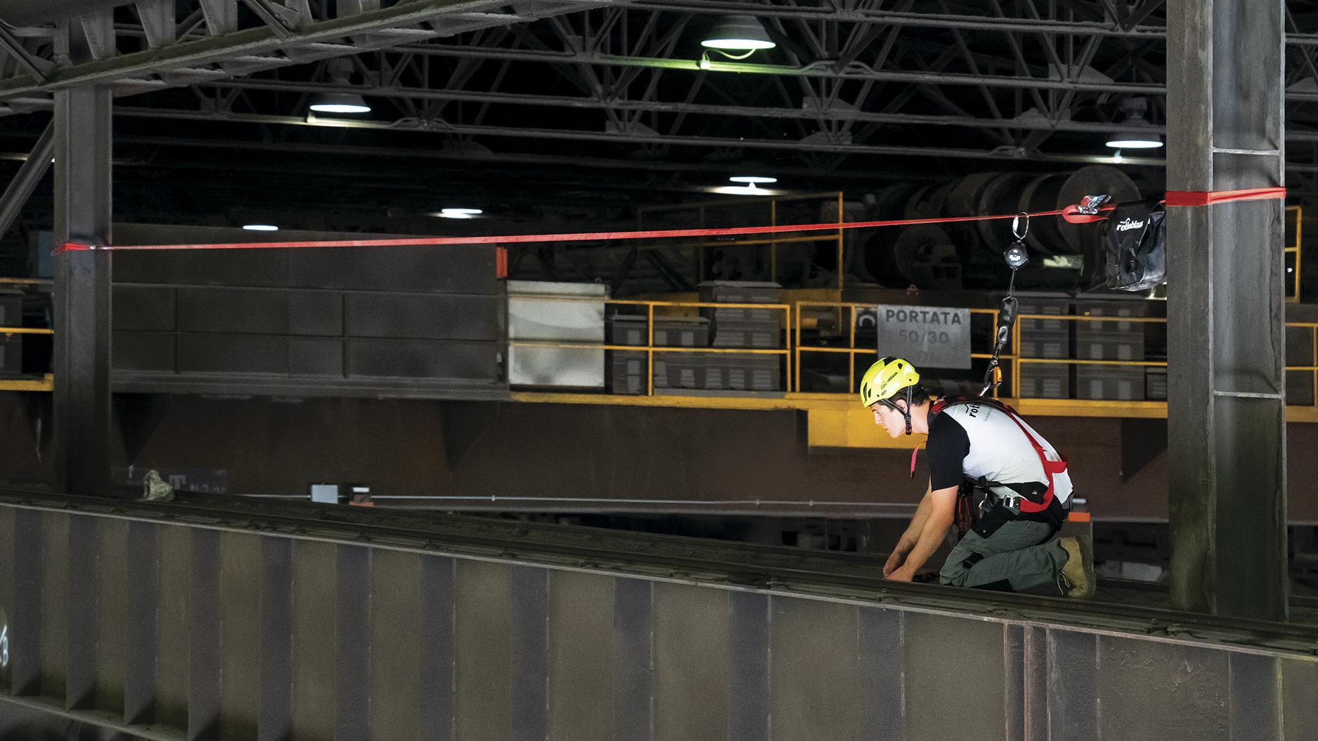 TEMPORARY horizontal lifeline system installed in an industrial facility 