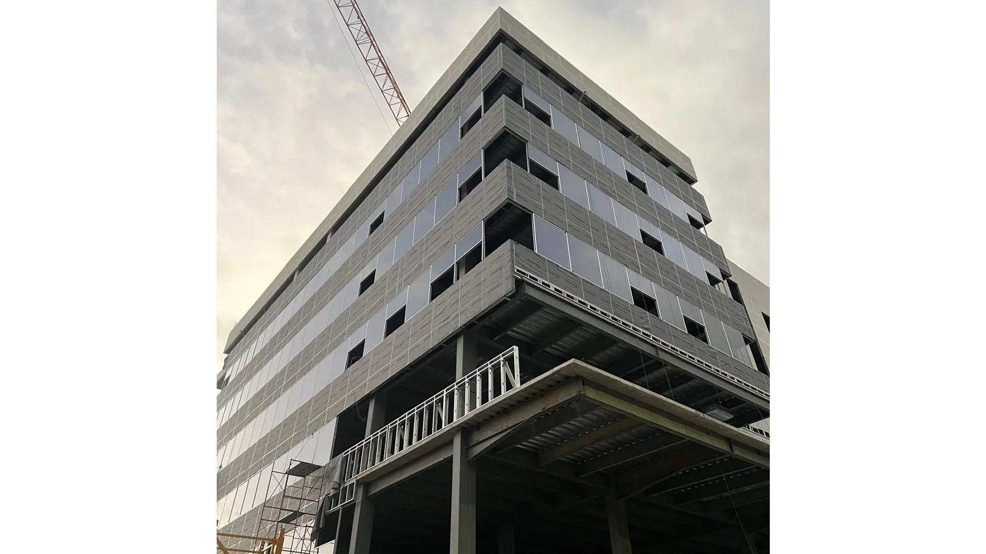  Steel framing systems for humid and marine environments with corrosion protection 