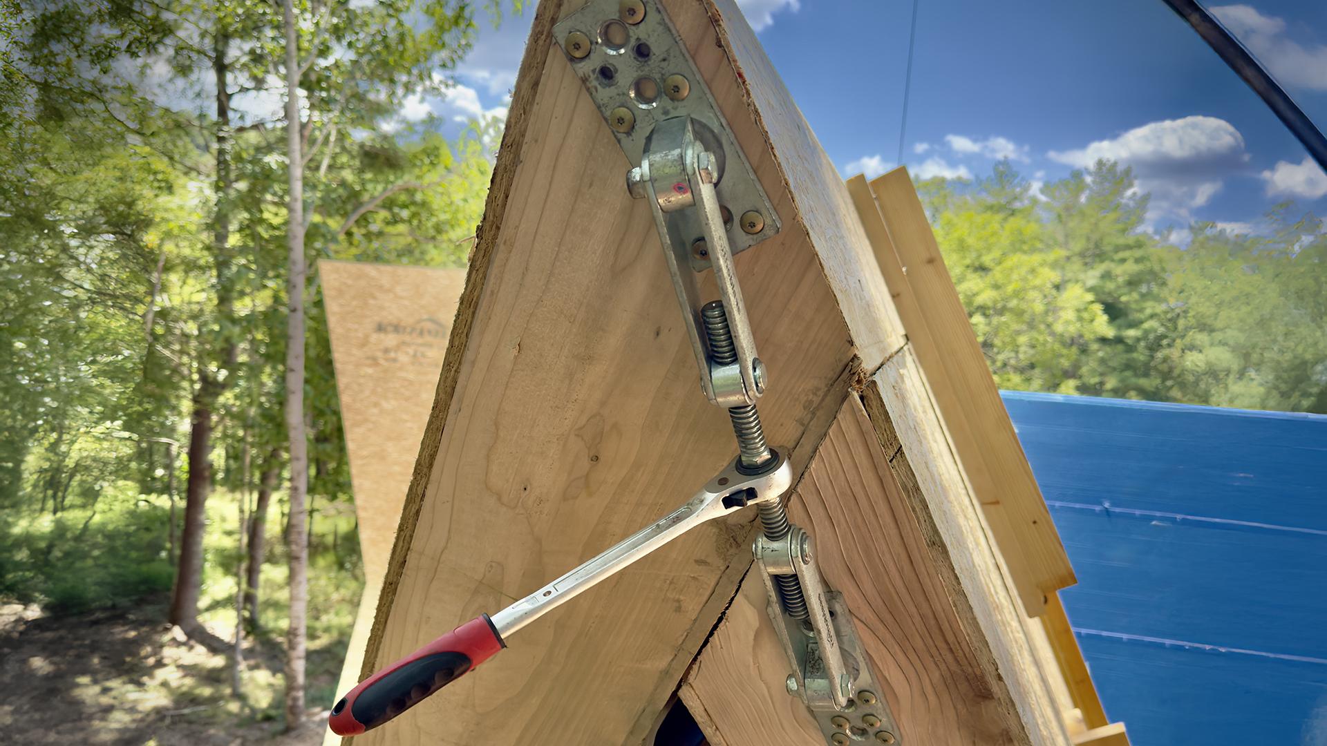 GEKO panel puller used on site for  timber elements alignment in an X-Lam timber building.