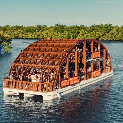 Modular timber boat with a floating timber structure in Brazil 